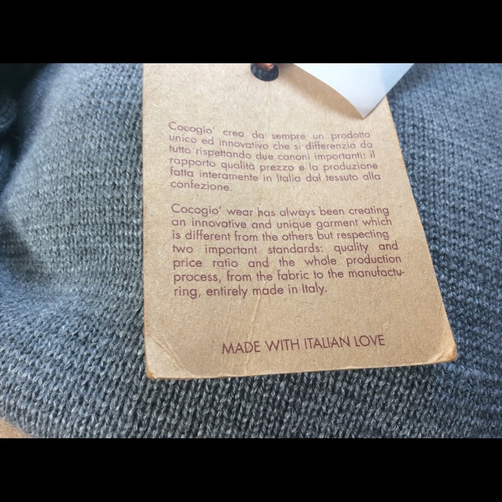 Sweater - Picture 4 of 6